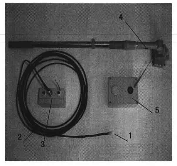 Blocking site detection locator of electric wire protective sleeve