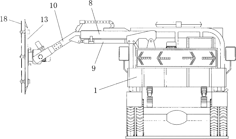 On-vehicle hedge clipping machine