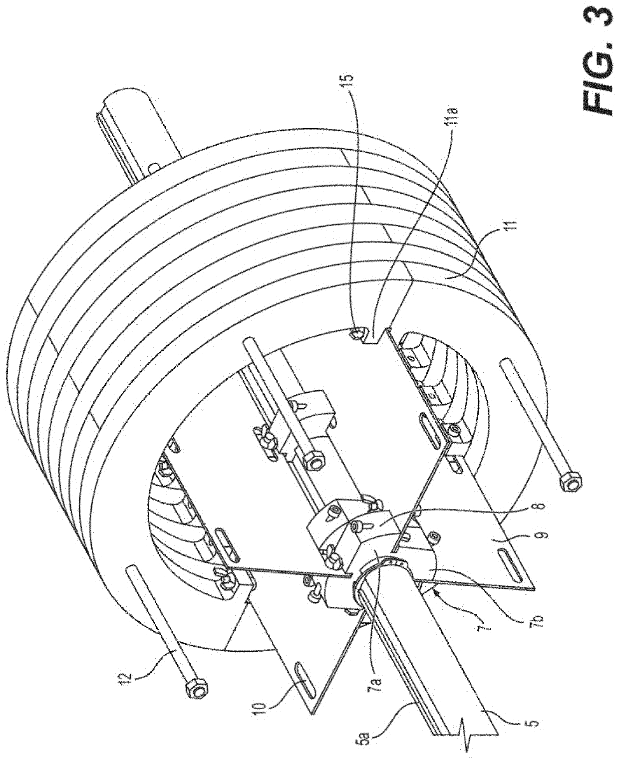 Pedestrian conveyor mass damper to reduce step vibration