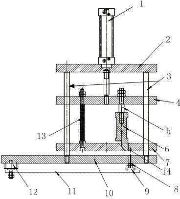 Hot sealing and cold cutting device for plastic film bag making machine