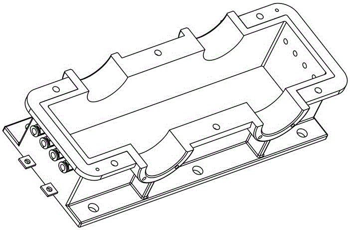 Double-toothed roller crusher and working method thereof