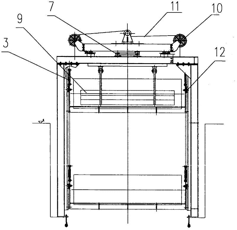 Weighing device of carbon extruder