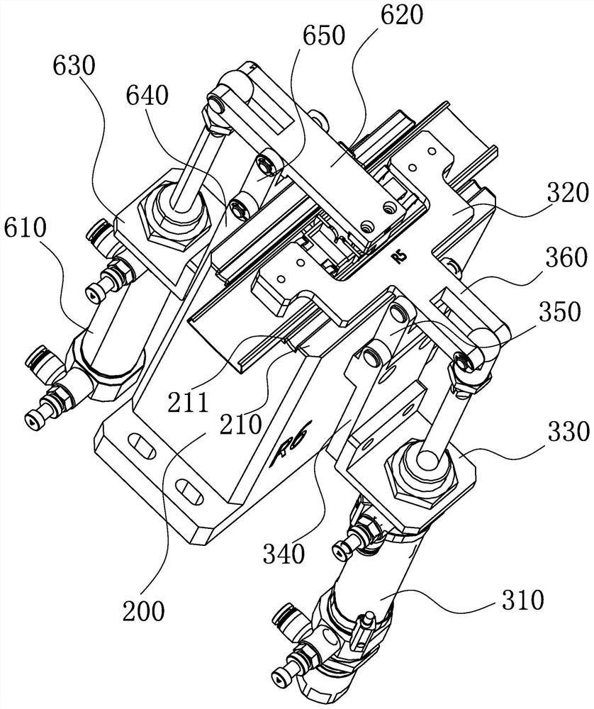 Semi-automatic equipment integrating punching and assembling of car roof decorative strip