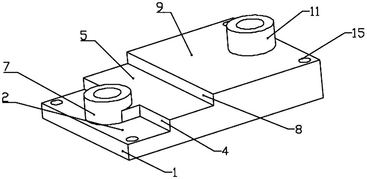 Three-dimensional micro channel and a pulsating flow heat dissipation device