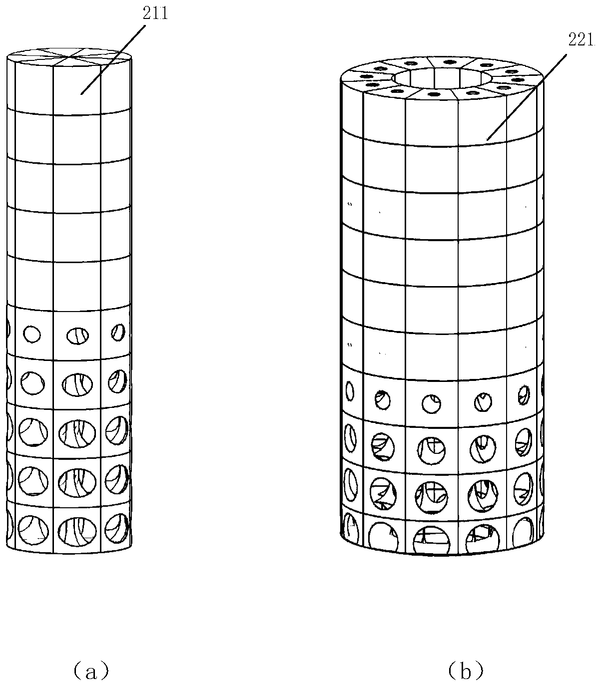 Circular waveguide antenna based on dielectric lens