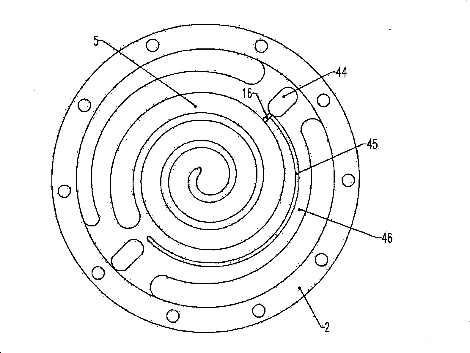 Cyclone compressor possessing lubricating system