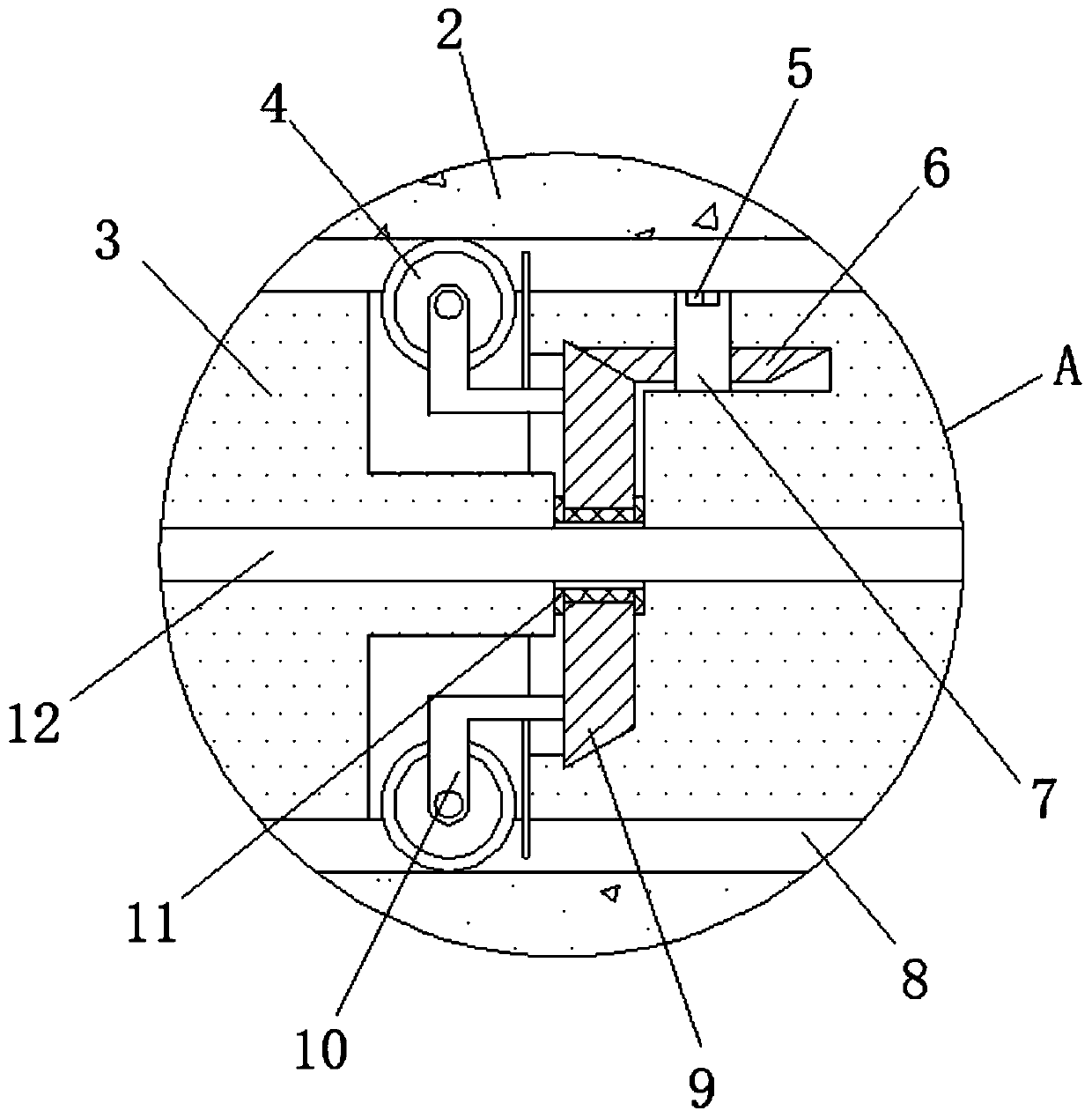 Expanding device for perforation of seamless steel pipes