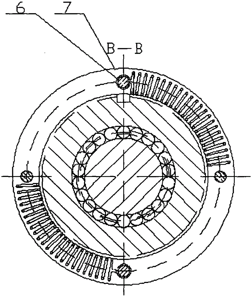 Automatic pre-tightening device for ball screws