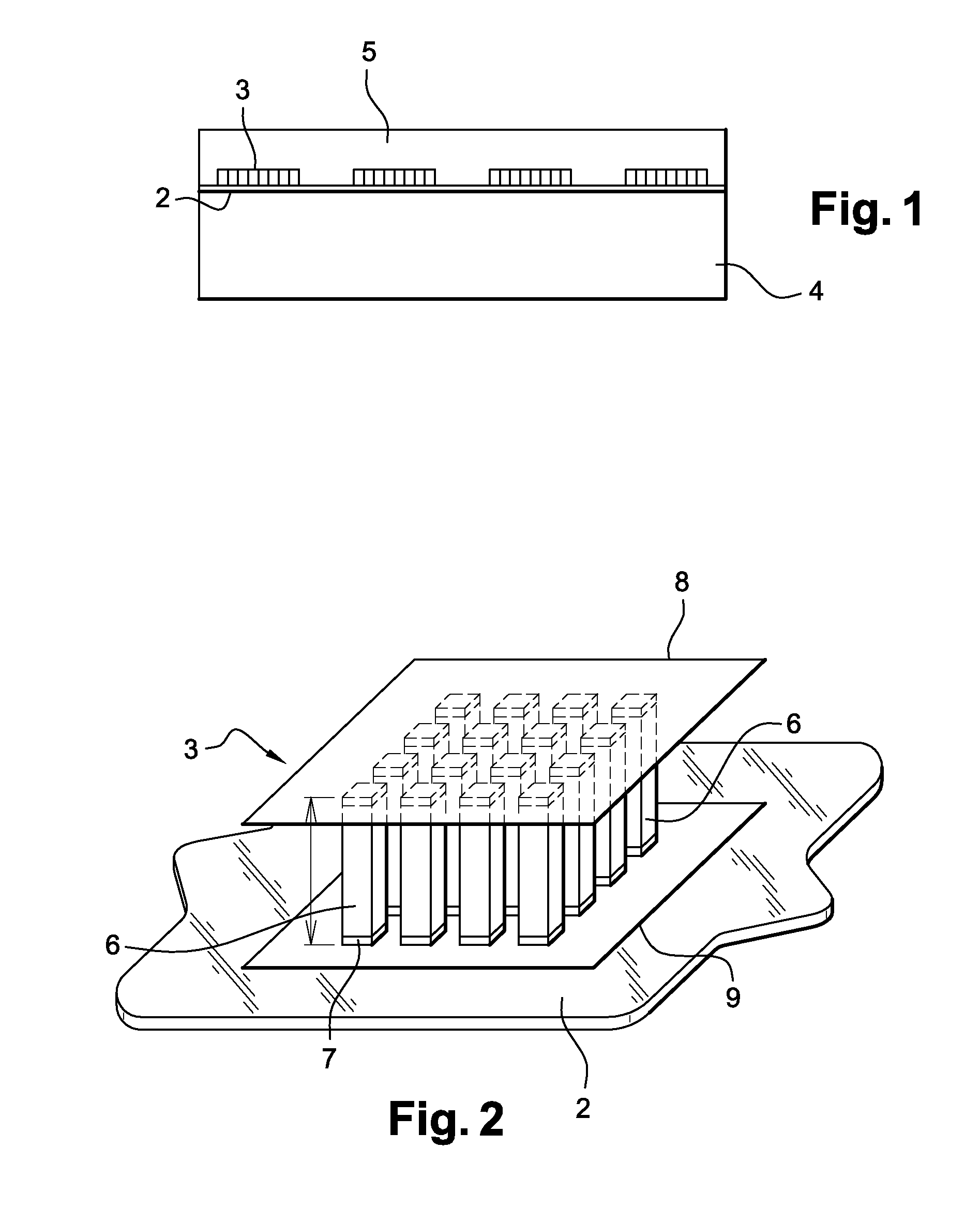 Device for non-destructive testing of a structure by vibratory analysis