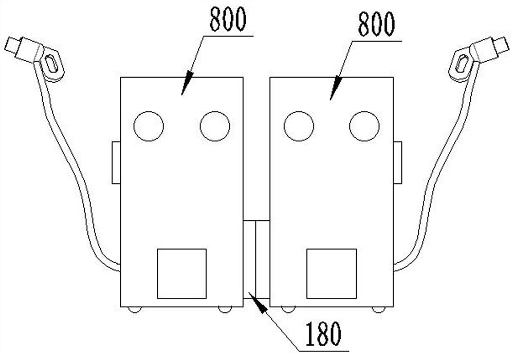 Mobile charging device system based on built-in battery scheduling