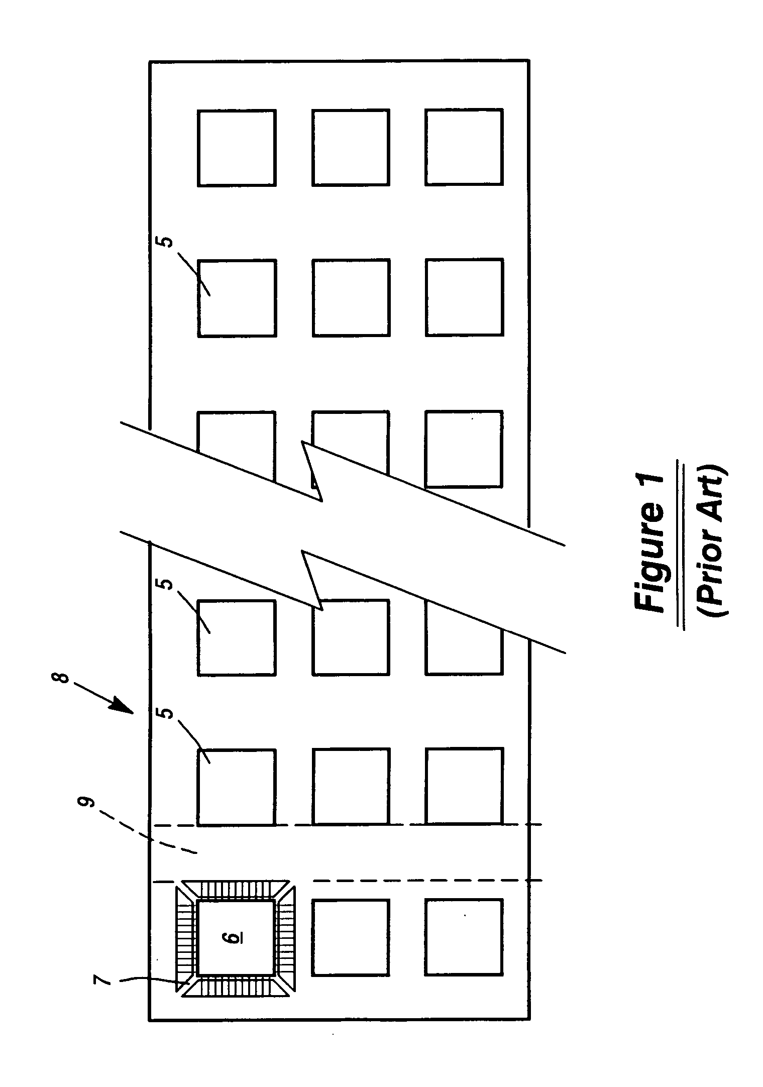 Grindable self-cleaning singulation saw blade and method