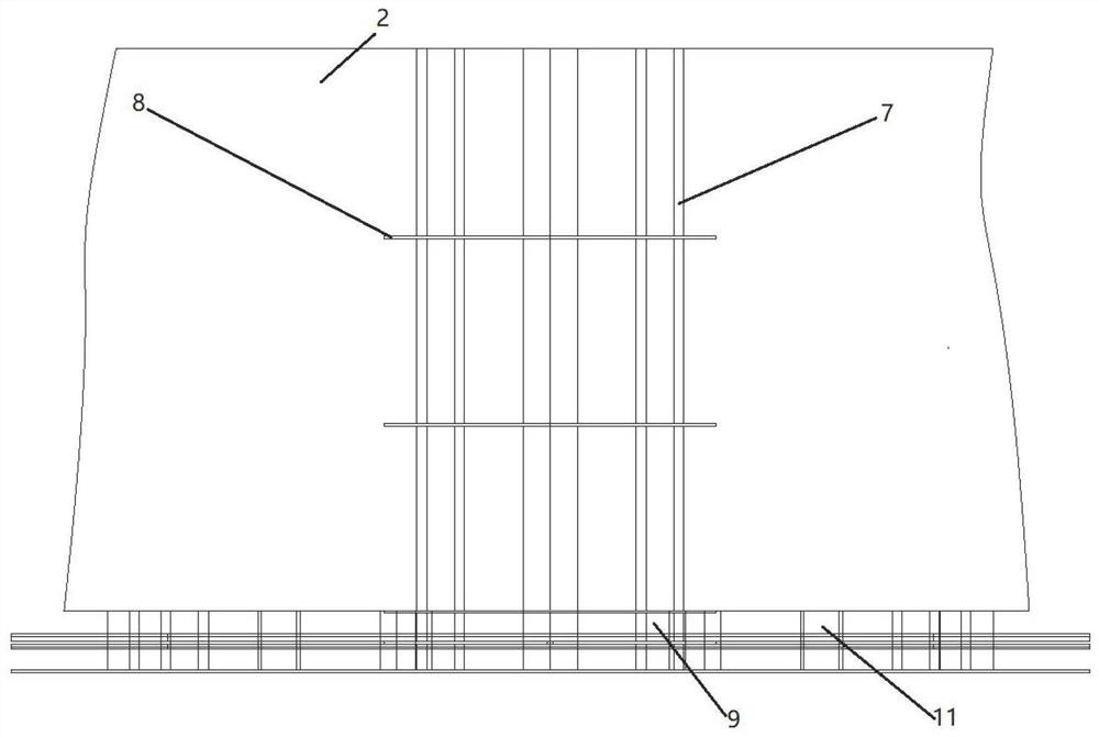 An on-chip antenna and antenna array