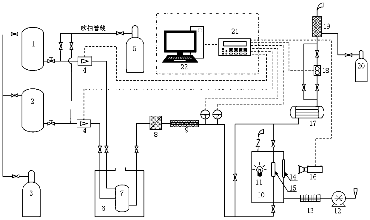 Test device and method for observing behavior of flowing boiling bubbles in micro-channel