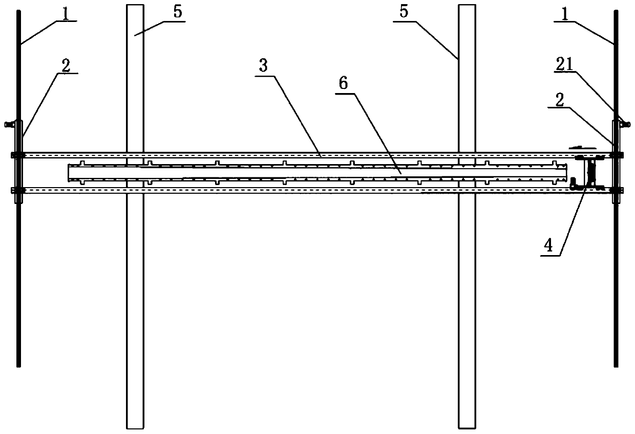 A mechanical automatic cleaning equipment for the inner cavity of the cast steel mold for cement utility poles