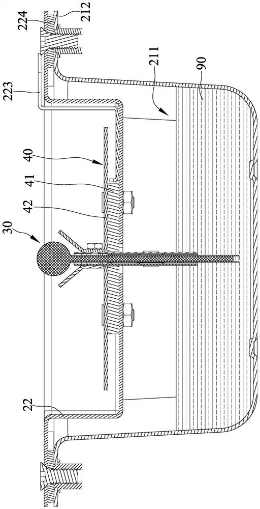 Combustion unit with thermal insulation pad