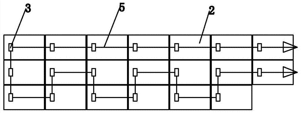 Photovoltaic module with novel battery string connection structure