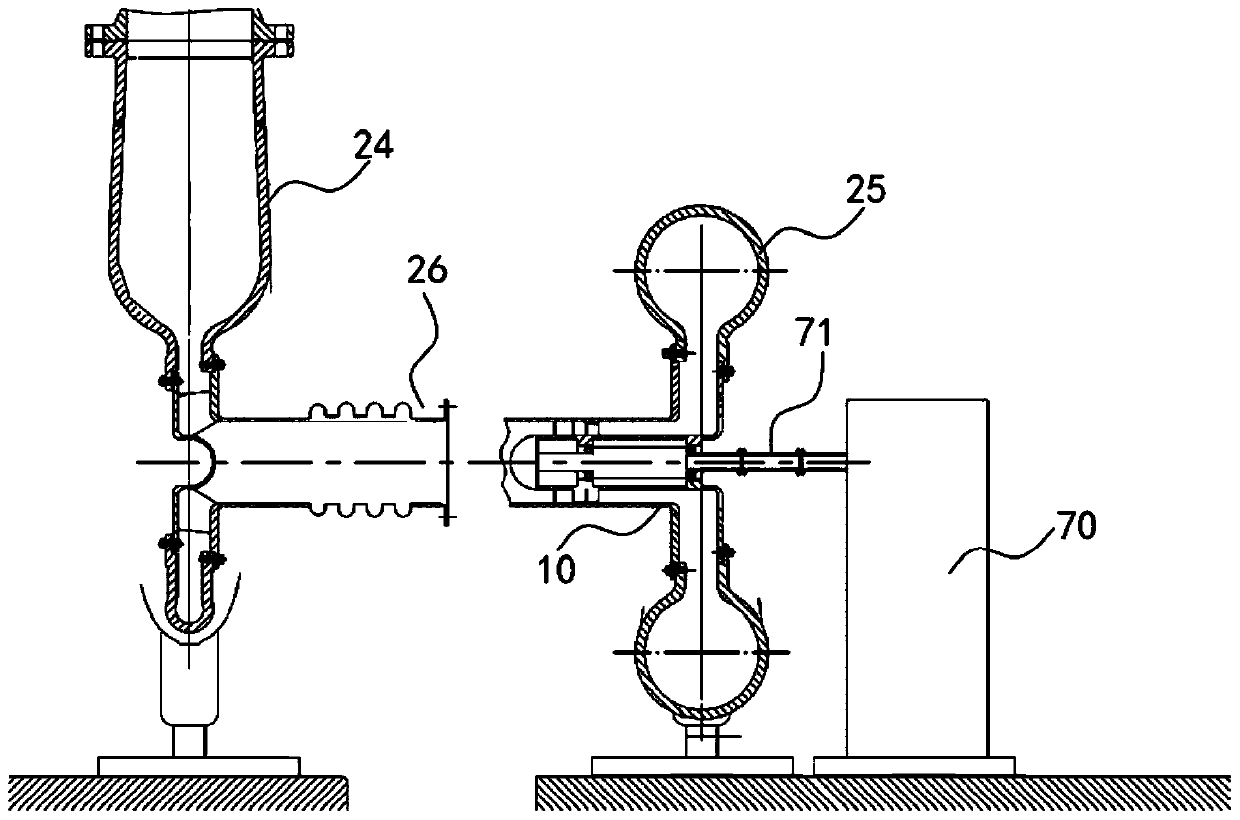 Centering structure and turbine test device with centering structure