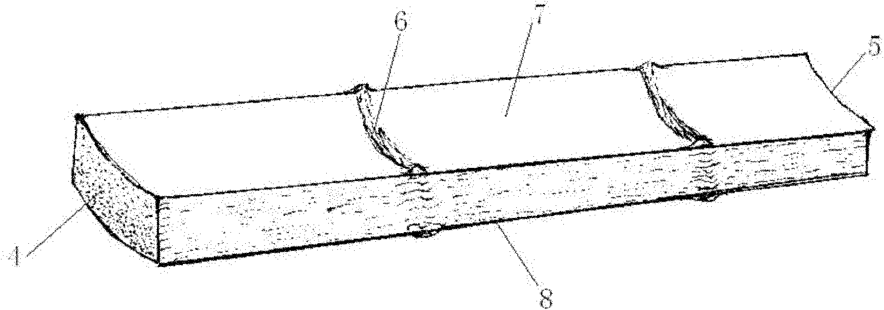 Non-uniform thickness bamboo chip integrated plate and production technology method thereof