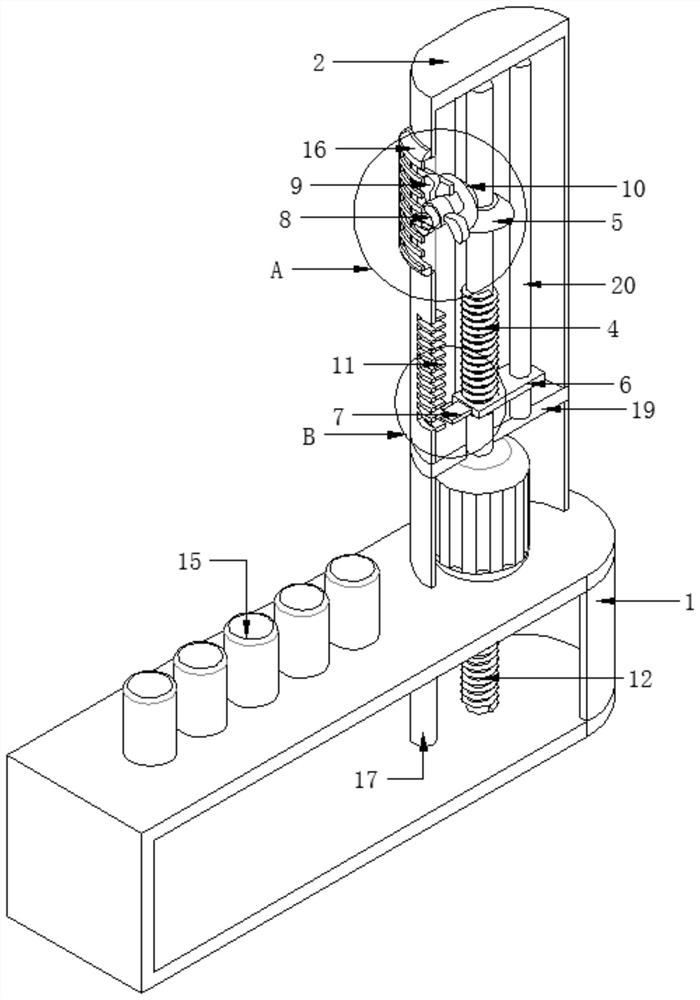 Pedestrian reminding device with violation warning function