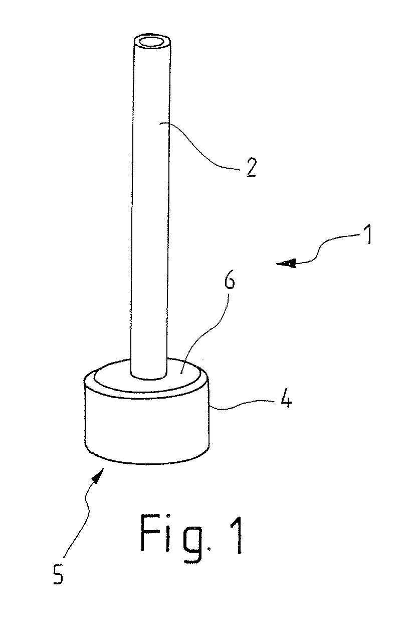 Device for measuring a filling level of a liquid in a container with an ultrasound sensor