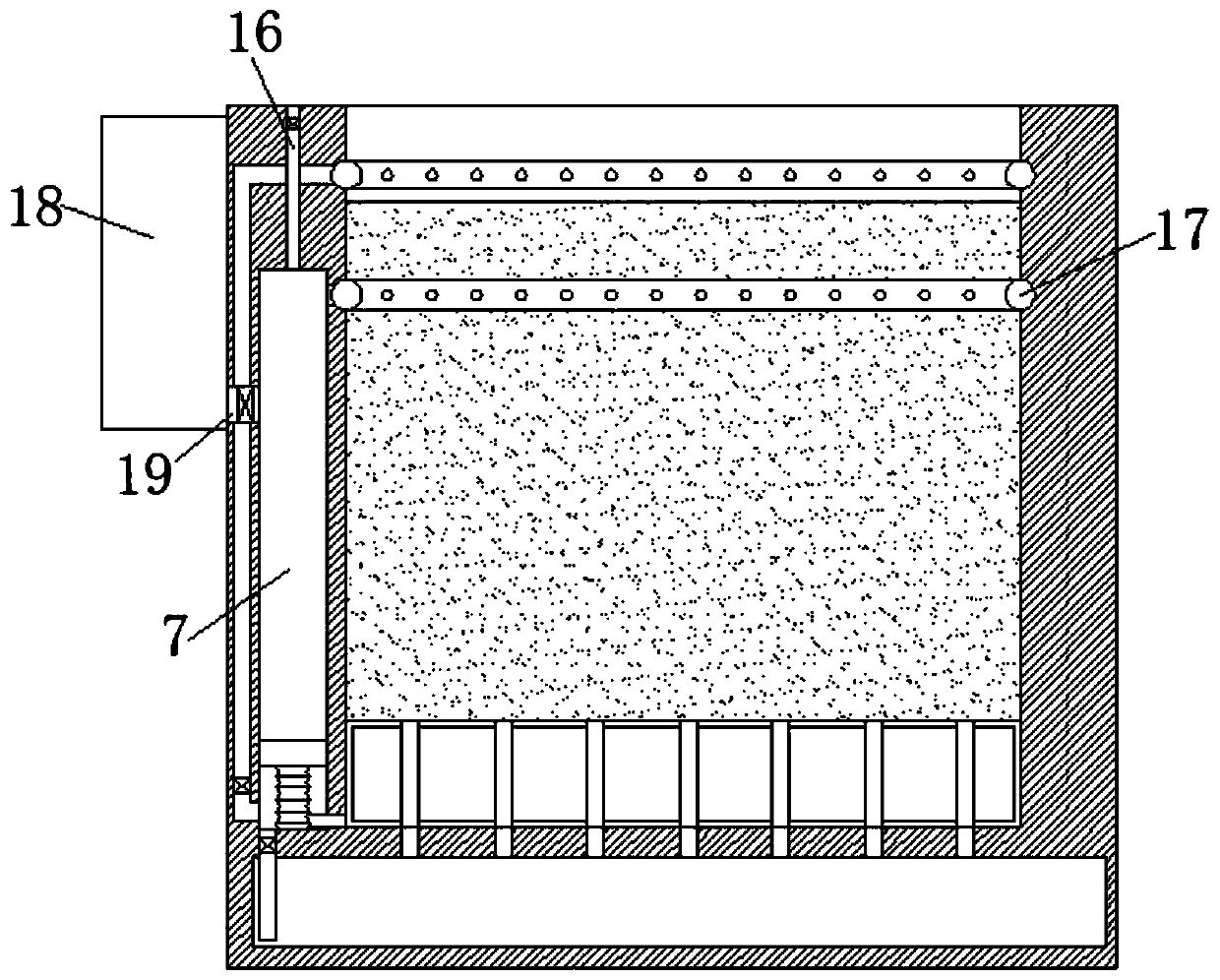 Flower pot capable of achieving automatic watering