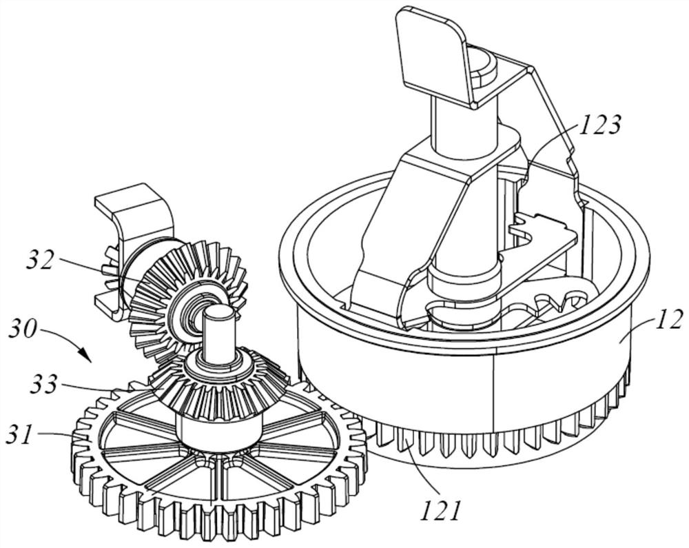 Ice-breaking device and refrigerator