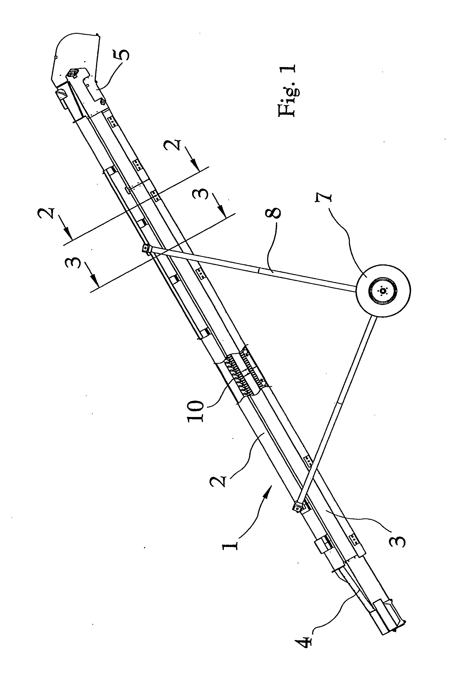 Grain conveyor with high lift belt