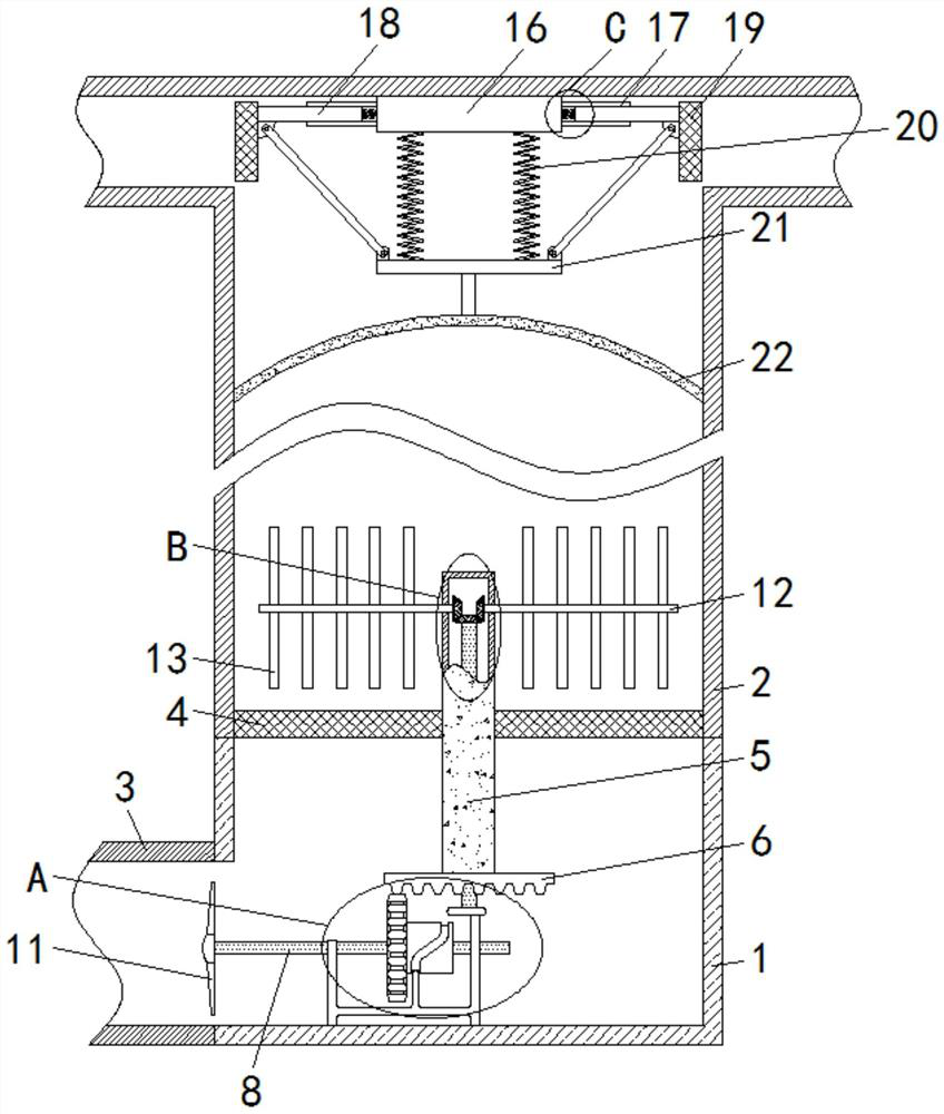 Energy-saving crushing device for caked materials in boiling dryer