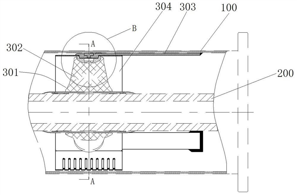 Three-post insulator assembly and GIL