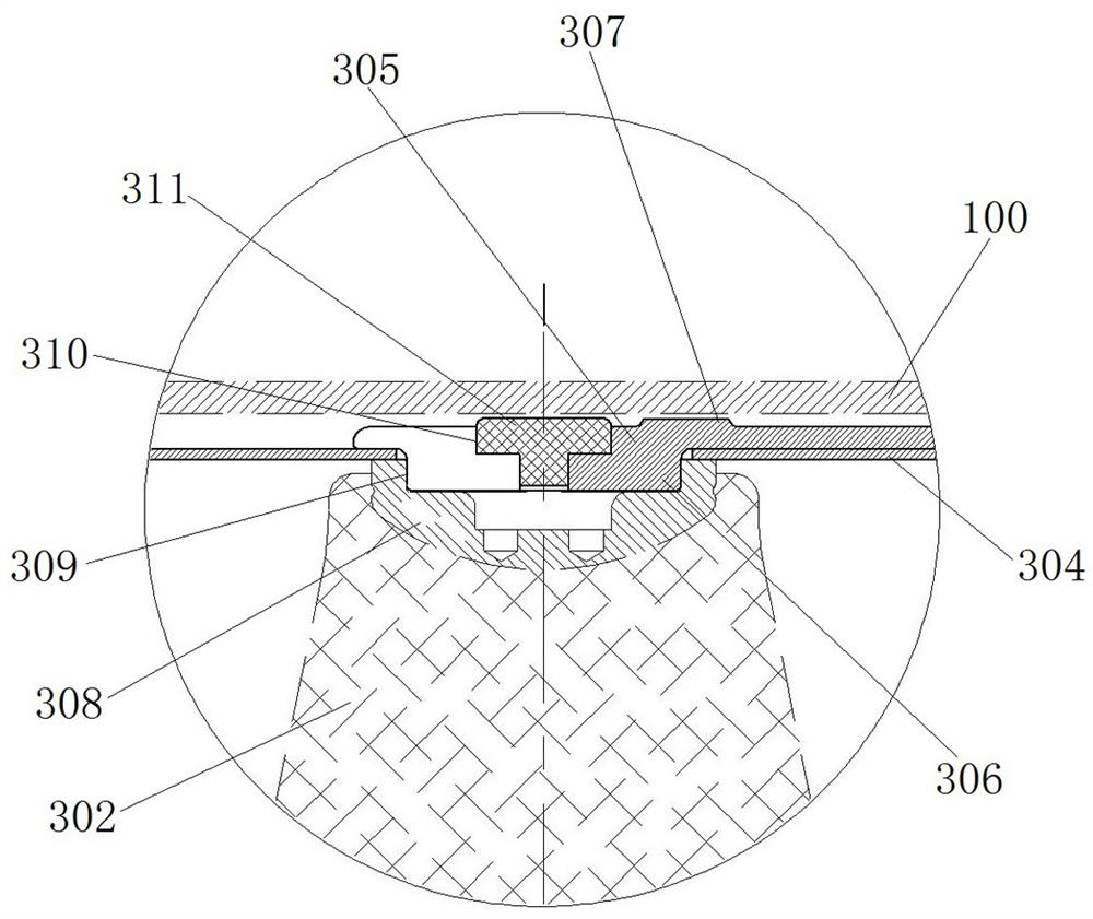 Three-post insulator assembly and GIL