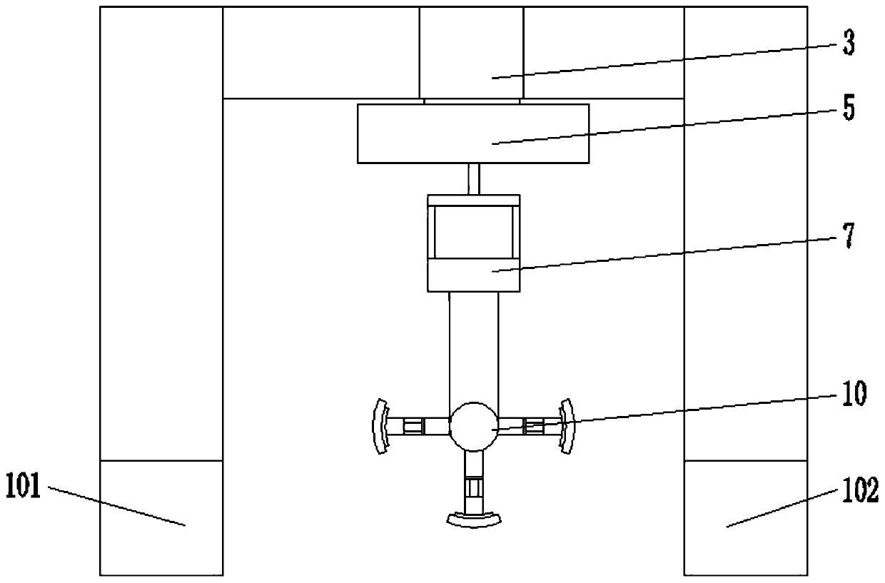 A curved clamping plate facing cement culvert pipe laying device