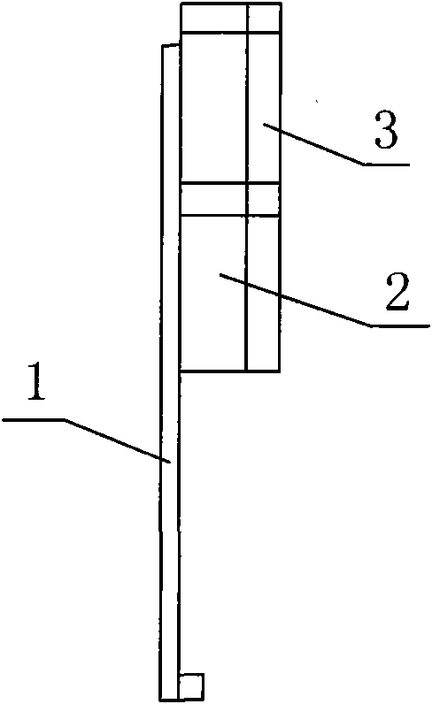 Card type detection device for rapidly detecting concentration of cyanide and detection method thereof