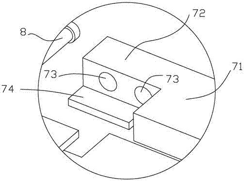 One-time molding device for metal reeds used in plug-in boards