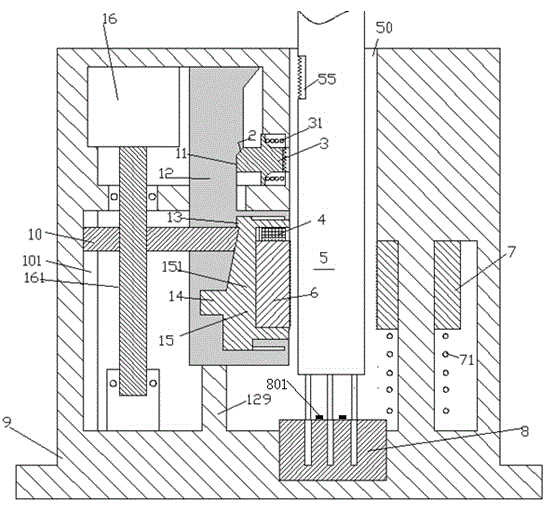 Power line connecting and locking device, controlled by sensor, of building machinery