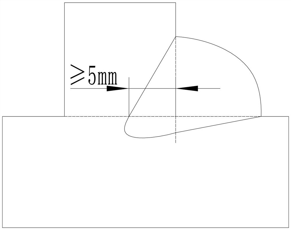 Method for welding hydraulic support fillet weld through robot in large fusion depth mode