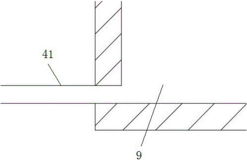 Shell-and-tube heat exchanger suitable for three-fluid heat exchange