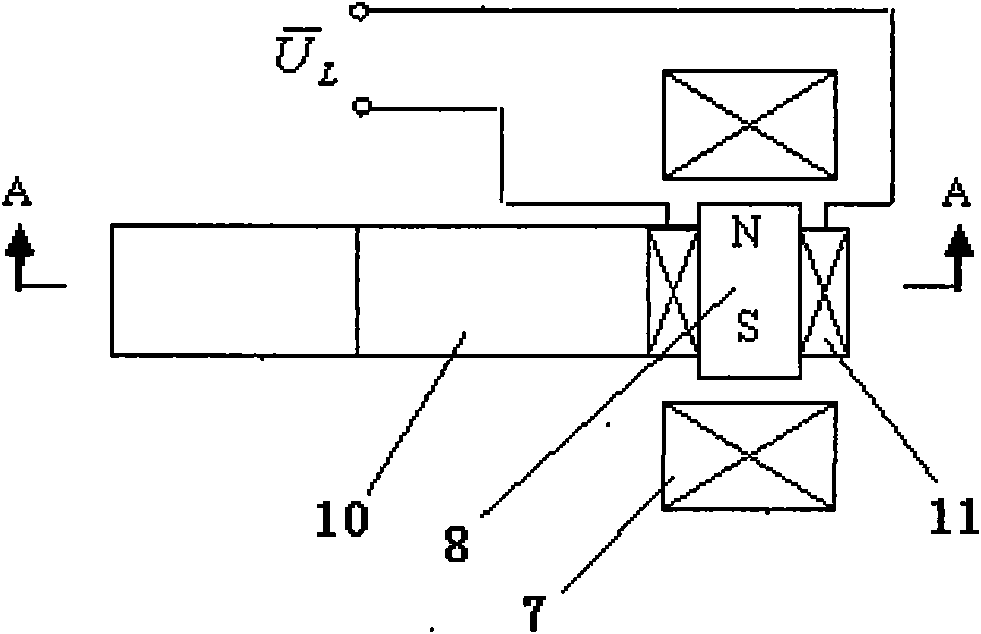 Water surface wave fluctuation energy recovery device