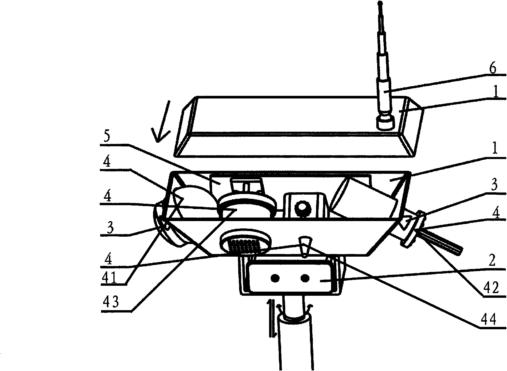 Method and device for early detecting crop pests based on multisensor information fusion