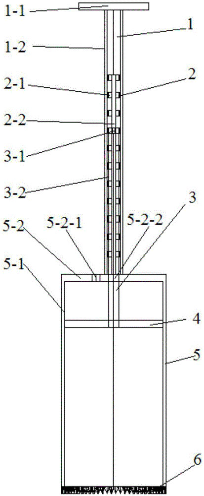 Piston type fixed-depth soil core sampling device and use method thereof