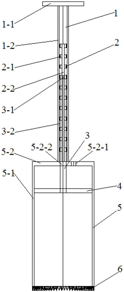 Piston type fixed-depth soil core sampling device and use method thereof