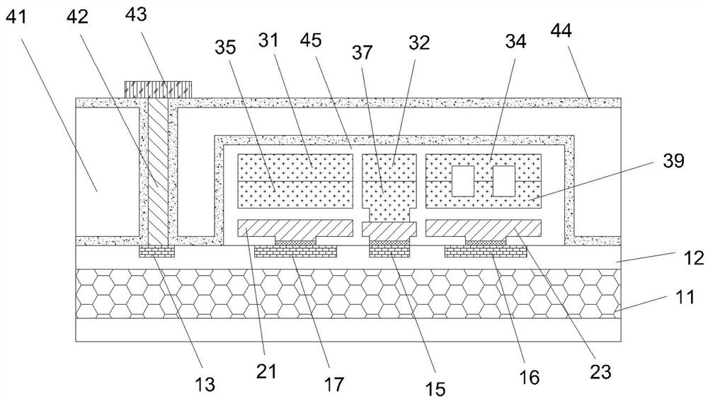 An anti-jamming and overload-resistant mems accelerometer