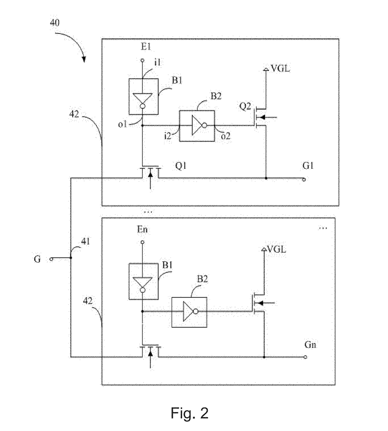 Electronic device having smaller number of drive chips