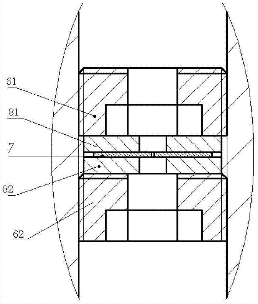 A Liquid Injection and Drainage Online Dynamic Balancing Head Structure for High Rotational Speeds