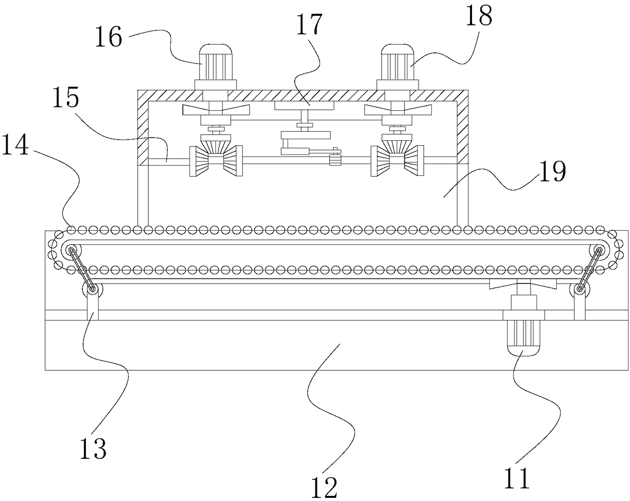 Automatic packaging equipment for disposable set tableware