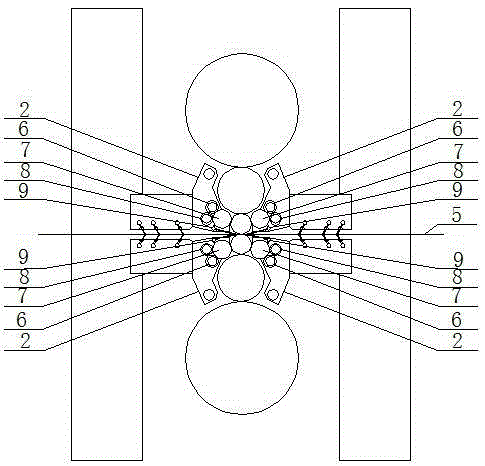 Injecting devices for emulsified liquid of eighteen-roller cold-rolling mill and application thereof