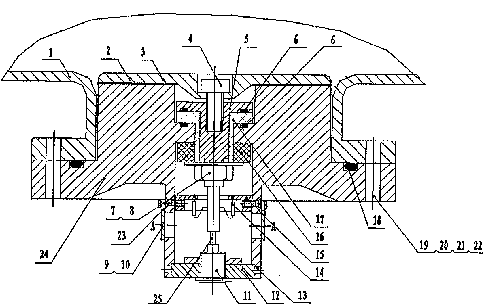 Flat-plate type broad frequency sensor for power transmission engineering