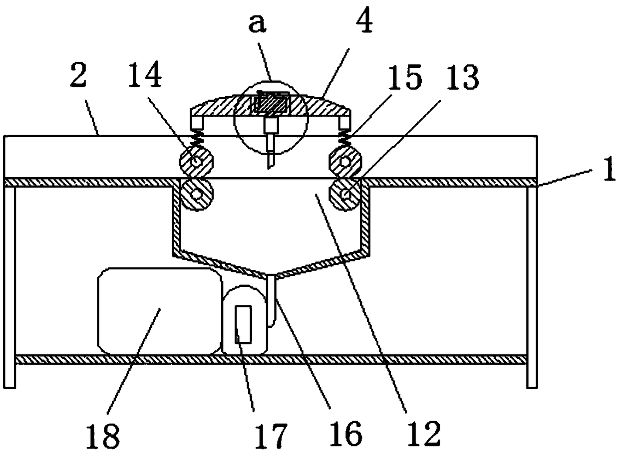 Cutting device for corrugated carton production