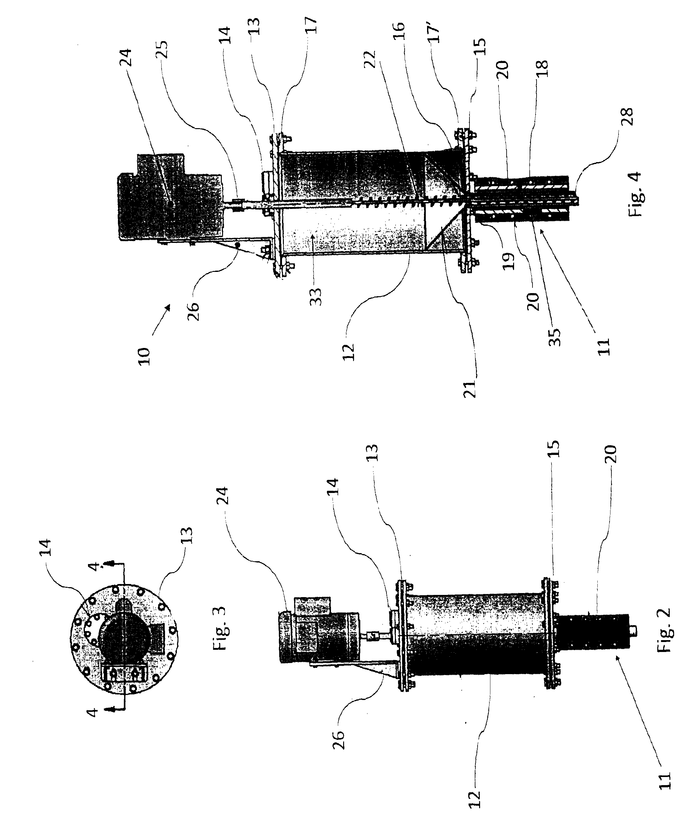 System and process for thermochemical treatment of matter containing organic compounds