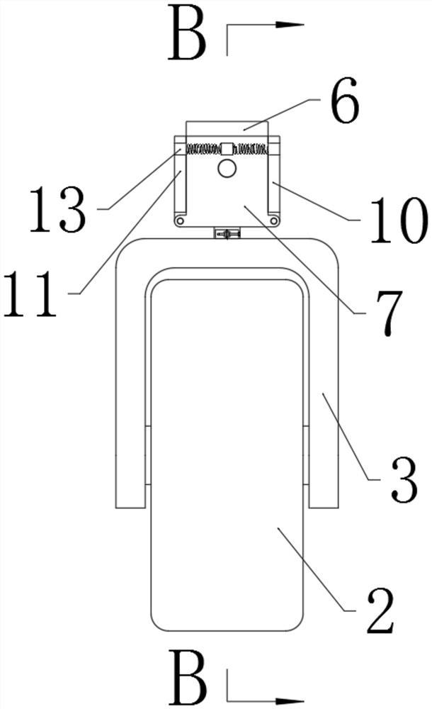 Roller skating structure capable of turning quickly and roller skate capable of turning quickly