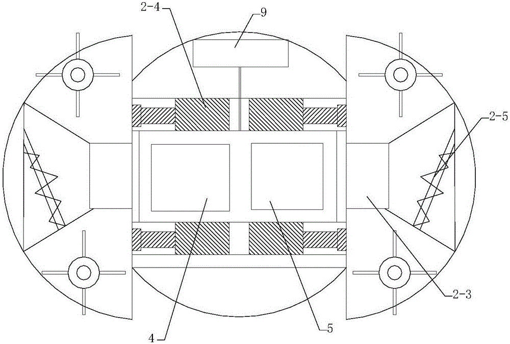 Method for designing extensible structure of floor sweeping robot